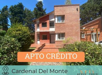 Casa · 210m² · 4 Ambientes · 3 Cocheras · Casa en Venta en Club de Campo Cardenal del Monte – General Rodríguez