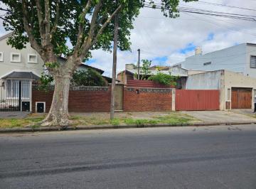 Casa de 4 ambientes, Lanús · Casa con 3 Dorm. y Galpón en Venta, Lanús Este