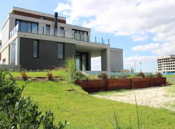 Casa · 346m² · 6 Ambientes · 3 Cocheras · Los Puentes, Rincon de Milberg
