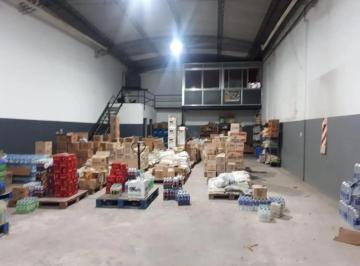 Bodega-Galpón · 187m² · Galpón en Lanús Oeste