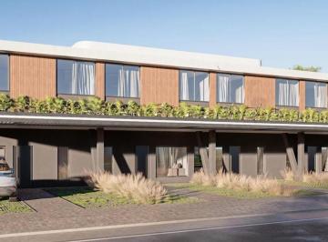 PH · 144m² · 4 Ambientes · 2 Cocheras · Duplex a La Venta en Campos de Manantiales