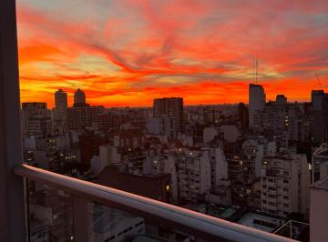 Departamento Alquiler de 3 ambientes · Luminoso 3 Ambientes con Balcón y Cochera en Caballito