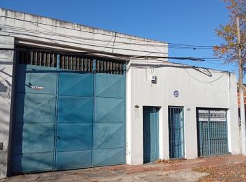 Bodega-Galpón , Rosario · Galpón con Oficinas en Alquiler. Perdriel 1500 Rosario.