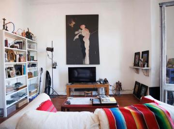 Departamento · 70m² · 2 Ambientes · Venta Semipiso 2 Amb Escritorio en La Boca (2º por Escalera)