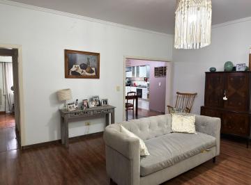 Casa · 156m² · 4 Ambientes · 1 Cochera · Venta Casa Wilde 4 Ambientes, 3 Dorm, 2 Baños