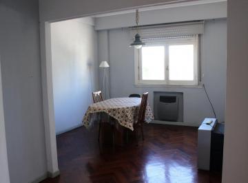 Departamento · 51m² · 3 Ambientes · Venta - Departamento de 3 Amb Luminoso, Apto Credito, Permuta