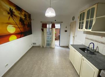 PH · 36m² · 2 Ambientes · PH 2 Amb en San Justo con Patio - Apto Credito - Bajas Expensas
