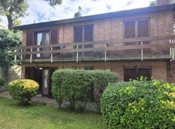 Casa · 70m² · 1 Dormitorio · Imperdible Oportunidad Venta Dúplex en Besugo