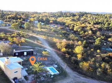 Casa · 80m² · 4 Ambientes · 1 Cochera · Casa en Venta en Huerta Grande