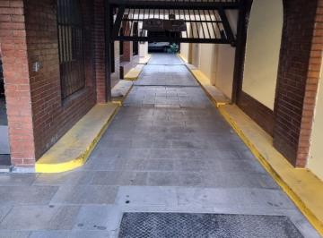 Garage · 12m² · 1 Cochera · Cochera Cubierta Sin Expensas Excelente Ubicacion