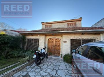 Casa · 152m² · 6 Ambientes · 1 Cochera · Casa en Beccar