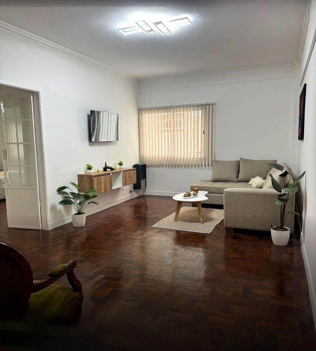Santiago del estero entre brown Y falucho departamento 3 ambientes al lateral en venta