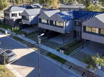 PH · 140m² · 5 Ambientes · 2 Cocheras · Venta de Duplex a Estrenar en Nuevo Malagueño 3 Dorm.