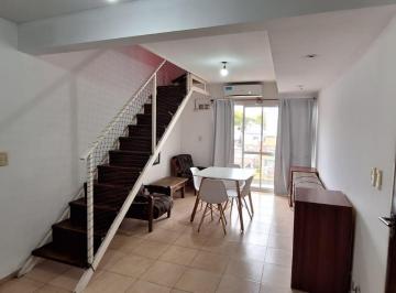 Departamento · 40m² · 2 Ambientes · Departamento Dúplex en Venta, de 1 Dormitorio, 2 Balcones (Con Parrillero Exclusivo)