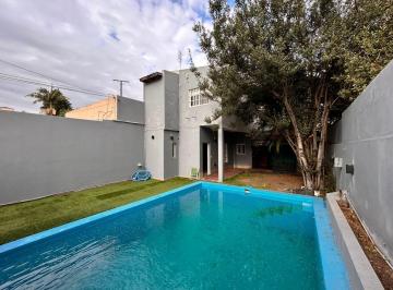 PH · 110m² · 3 Ambientes · 1 Cochera · PH 3 Ambientes con Garage, Quincho con Parrilla y Pileta