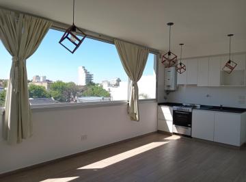 Departamento · 35m² · 2 Ambientes · 1 Cochera · Depto. Dos Ambientes con Terraza Propia. Como Si Vivieras en Una Casa Pero en un Edificio!