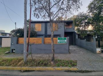 Casa de 5 ambientes, Villa Allende · Villa Allende Centro – Casa en Venta