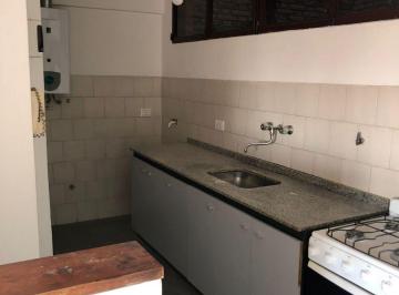Departamento de 1 ambiente, Córdoba · Alquiler en Excelente Ubicacion! 1 Dorm!