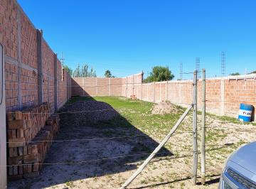 Terreno , San Martín · Vendo Lote con Medianera de 4 m de Alto