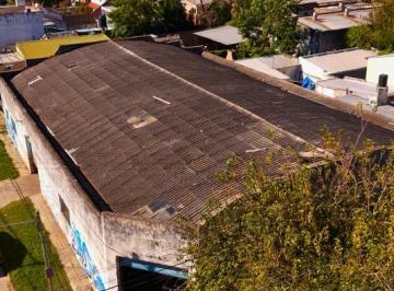 Bodega-Galpón · 623m² · 5 Ambientes · Alquiler Galpon en Esquina 623 m² | Gran Altura | Paso del Rey Centro