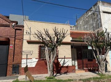 Casa · 75m² · 3 Ambientes · Venta Casa 3 Amb Apta Crédito Lomas de Zamora!