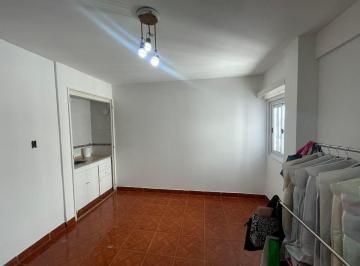 Departamento de 1 ambiente, Constitución · San José 1800 Constitución, Caba Venta Departamento 1 Ambiente 20 m² U$s 27.500 Excelente Estado