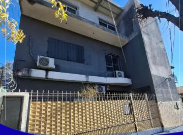 PH de 3 ambientes, La Matanza · PH de Tres Ambientes en Alquiler en San Justo