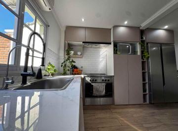 Casa · 109m² · 3 Ambientes · 1 Cochera · Casa 3 Amb Temperley Pileta Cochera Oportunidad