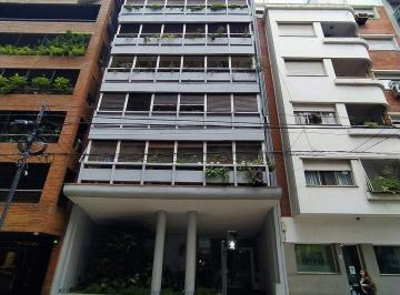 Departamento · 72m² · 3 Ambientes · Piso 3 Amb con Baulera a 50 Mtrs Av Cabildo