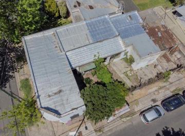 Casa · 300m² · 6 Ambientes · 3 Cocheras · Lote + 2 Locales + 2 Departamentos + Cochera