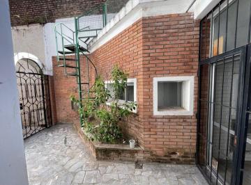 PH · 113m² · 5 Ambientes · Venta Casa de Pasillo (No Ph) 3 Dorm. Patios