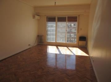 Departamento de 3 ambientes, Recoleta · Departamento de 76 m² con 2 Dorm. Lleno de Luz y Sol en Alquiler en Recoleta