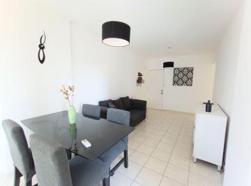Departamento · 70m² · 3 Ambientes · Alquiler Dpto a m de Bv.