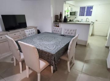 Casa · 155m² · 4 Ambientes · 1 Cochera · Casa en Venta en Ensenada