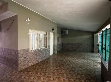 Casa · 112m² · 4 Ambientes · 1 Cochera · Venta Casa 3 Dorm. con Cochera Apta Credito