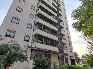 Departamento · 56m² · 4 Ambientes · 1 Cochera · Depto 3 Dorm Venta Pque Avellaneda Apto Credito