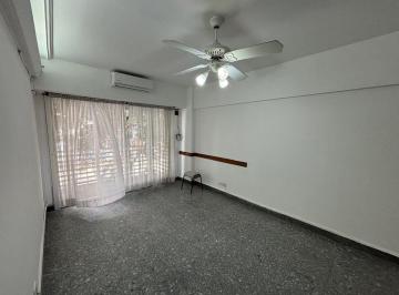 Departamento · 51m² · 3 Ambientes · Venta Departamento 3 Amb con Balcon Villa Crespo