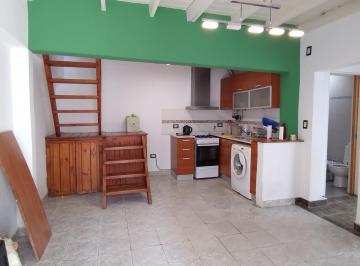 PH · 64m² · 3 Ambientes · PH en Alquiler - 2 Dorm. 1 Baño - Barrio Norte, La Plata