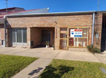 Casa · 91m² · 6 Ambientes · 1 Cochera · Venta Casa Céntrica Apta a Crédito en Humboldt
