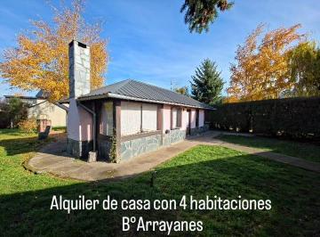Casa de 6 ambientes, El Bolsón · Casa Amplia y Luminosa de 130 m² en Uno de Los Barrios Más Tranquilos