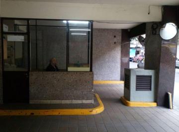 Garage · 14m² · Cochera Amplia en Barrio Norte