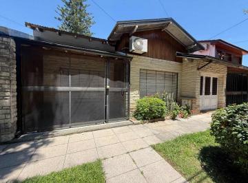 Casa · 106m² · 4 Ambientes · 1 Cochera · Casa en Olivos de 4 Amb Venta C/garag + Ojo de Agua