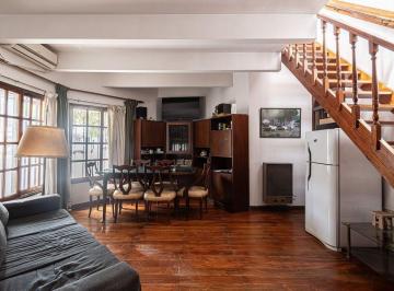 Casa · 120m² · 4 Ambientes · 1 Cochera · Venta Casa Dos Plantas con Cochera en Mataderos