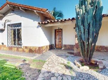 Casa · 179m² · 4 Ambientes · 1 Cochera · Venta Casa Don Torcuato Ideal Inversor Lote 550 m