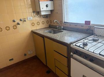 Departamento · 30m² · 2 Ambientes · 1 Cochera · Venta Depto 2 Amb. con Cochera en Villa del Parque