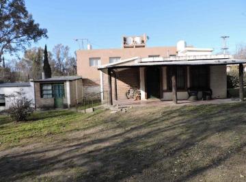 Casa · 110m² · 5 Ambientes · 1 Cochera · Casa en Venta Alta Gracia - La Rinconada