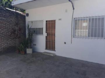 Casa · 58m² · 4 Ambientes · Casa en Venta - 3 Dorm. 2 Baños - San Fernando