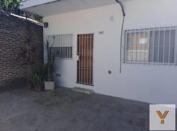 Casa · 58m² · 4 Ambientes · Casa en Venta - 3 Dorm. 2 Baños - San Fernando