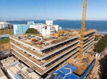 Departamento · 39m² · 2 Ambientes · 1 Cochera · Apartamento en Venta 1 Dormitorio con Vista