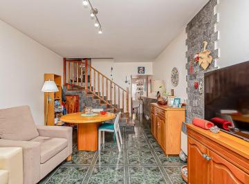 Casa · 90m² · 4 Ambientes · Venta Duplex 4 Amb Villa Luzuriaga Cochera Patio